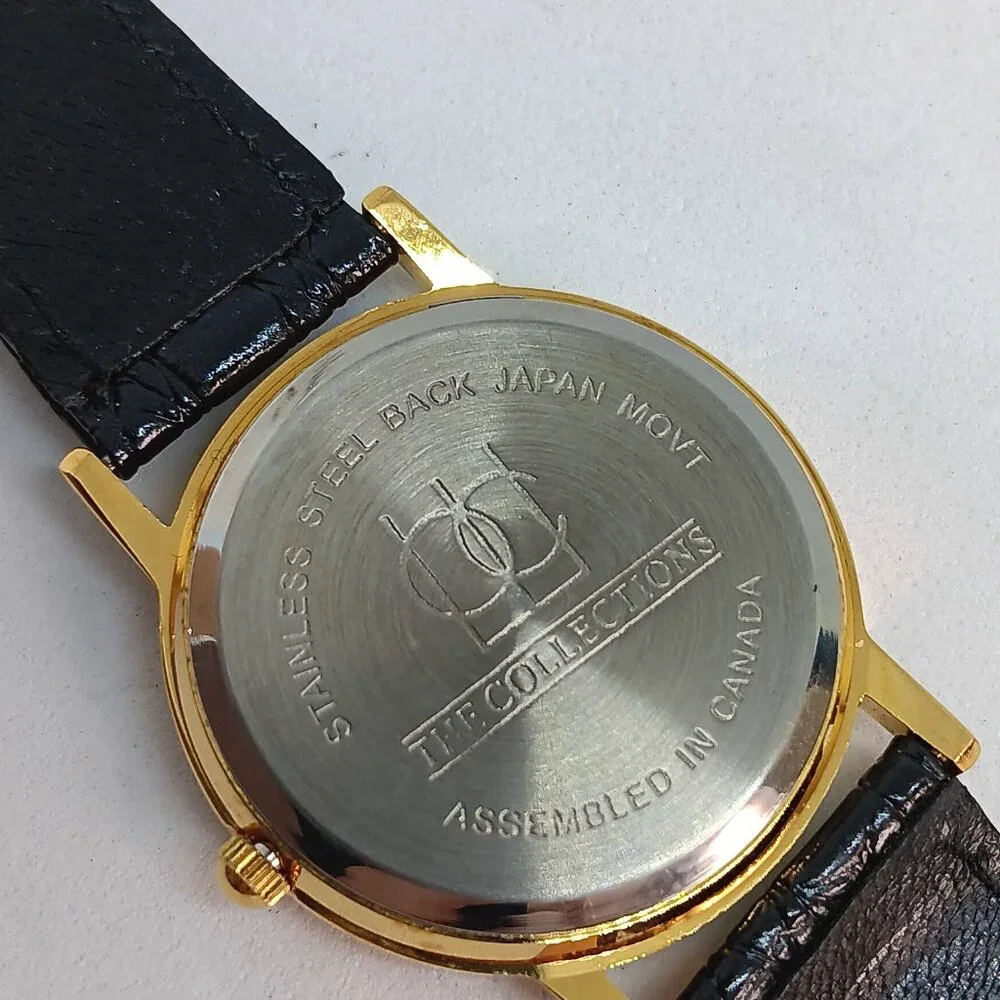 Newfoundland Dog 33mm Women's Gold Tone Black Leather Band Watch NWT